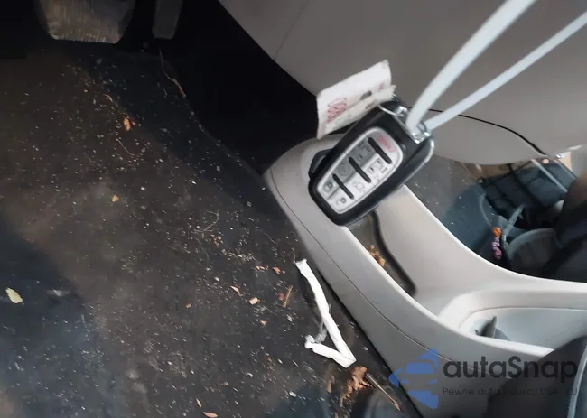 2C4RC1BGXKR625836: 44116246