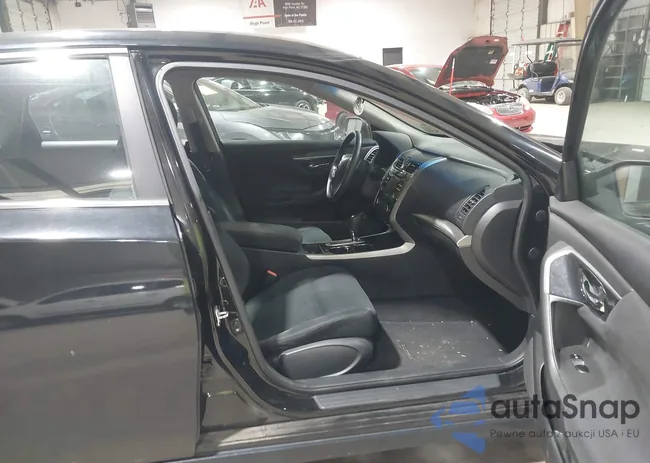 1N4AL3AP4EC203672: 44116309