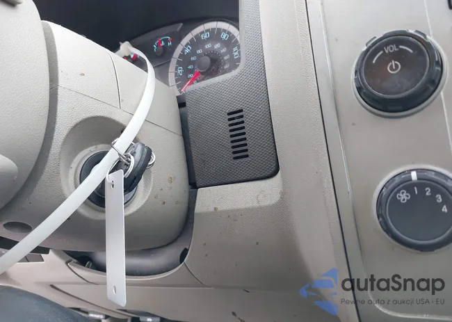 1FMCU9DG9BKB89358: 44116410