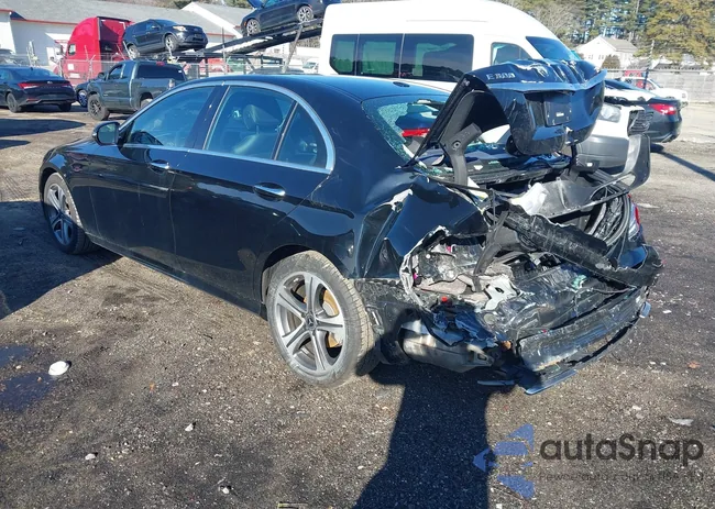 WDDZF4KB8KA548777: 44116463