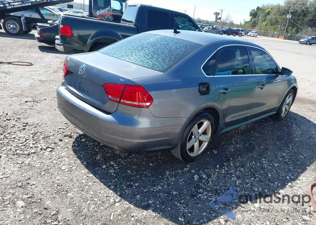 1VWBP7A37CC048147: 44117543