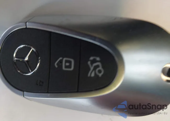 W1KAF4GB8PR144828: 44117587