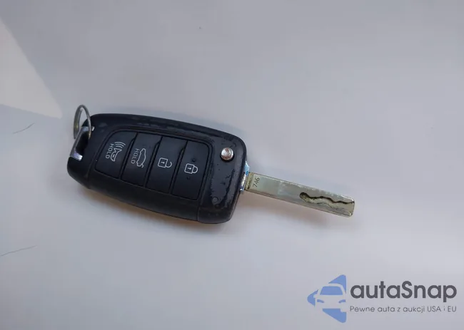 3KPC24A63ME129333: 44117595