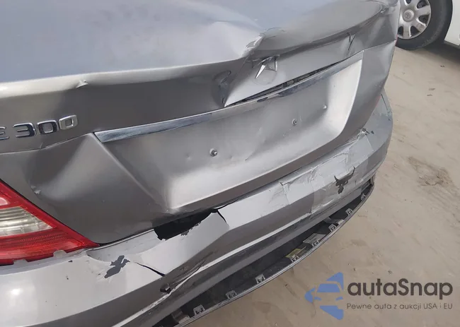 WDDGF81X89F278085: 44117636