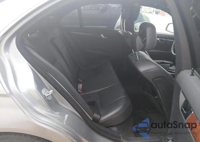 WDDGF81X89F278085: 44117636