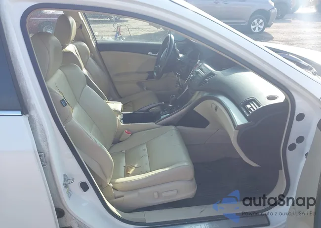 JH4CU2F67BC012137: 44117650