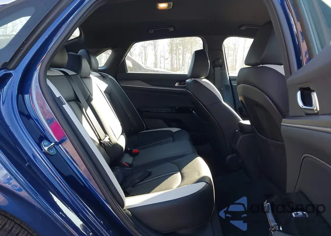 KNAG64J70T5411077: 44117663