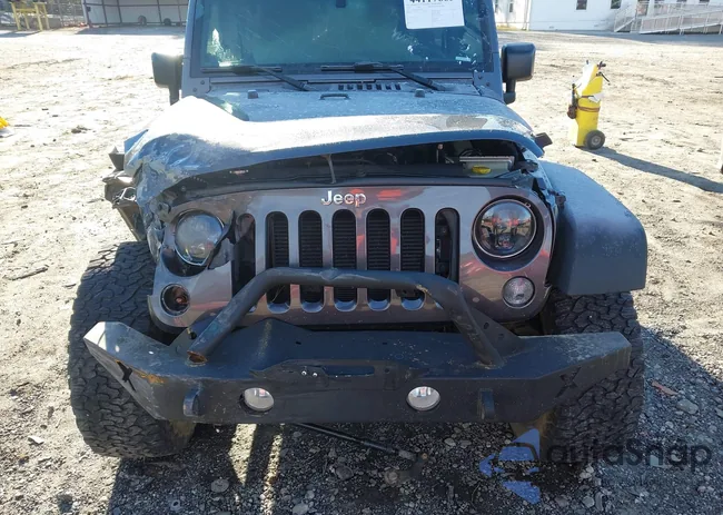 1C4BJWDG2EL290070: 44117665