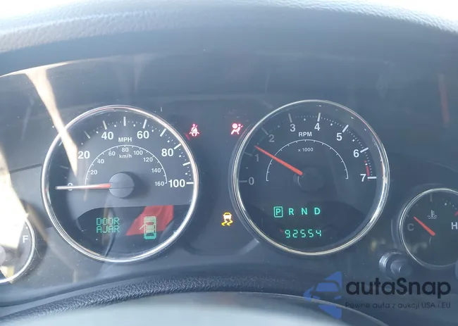 1C4BJWDG2EL290070: 44117665