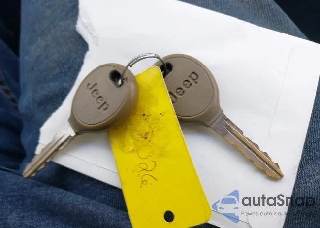 1J4AA2D1XAL165564: 44117671