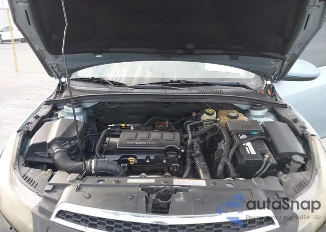 1G1PE5SC8C7226358: 44117687