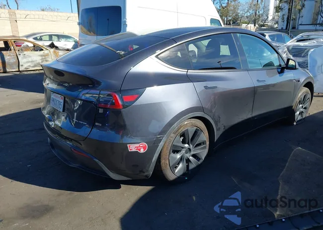 7SAYGDEE9RF114574: 44117695