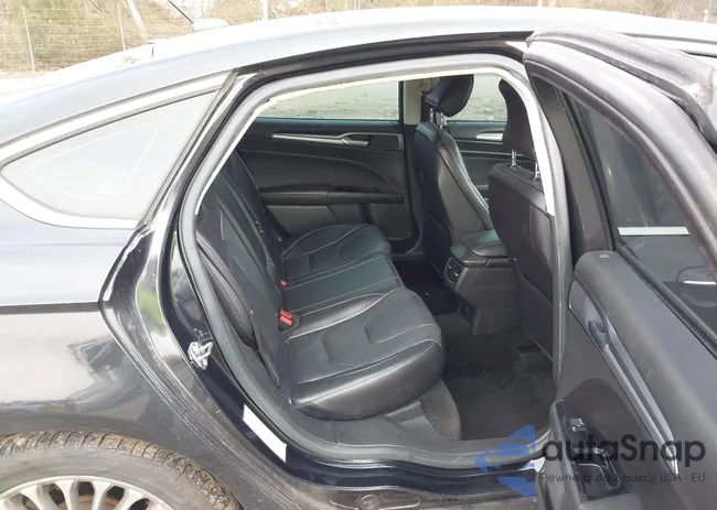 3FA6P0K90FR239421: 44117706