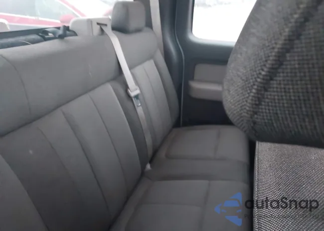 1FTRX12W89KB42012: 44117728