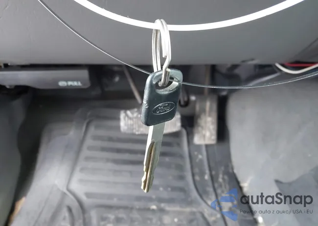 1FTNX21L23EA83721: 44117753