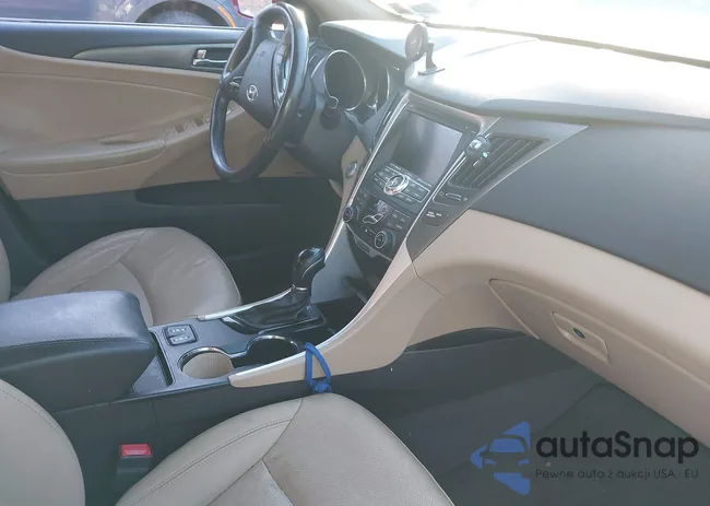 KMHEC4A46DA080504: 44117754