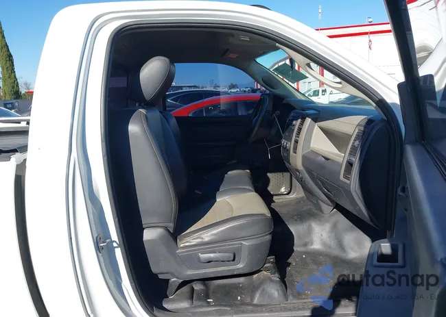 3C6JD6AK6CG112062: 44117774