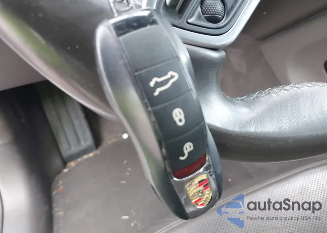 WP1AA2A55JLB01525: 44117776