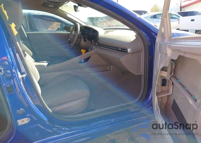 KMHLS4DGXSU908419: 44117786