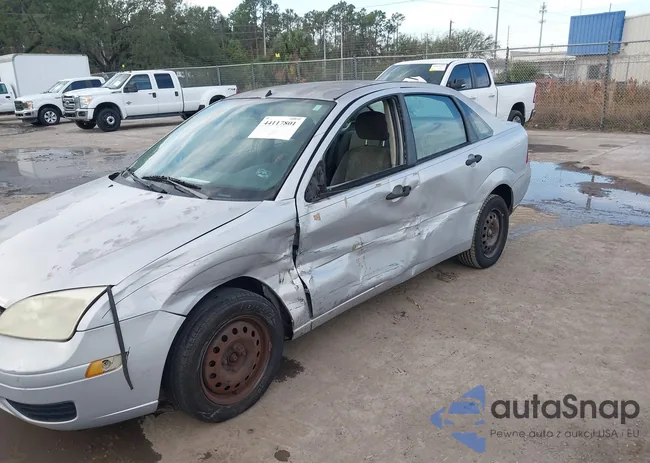 1FAFP34N15W318569: 44117801