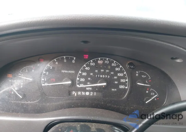 1FTYR14V13PA06292: 44117815