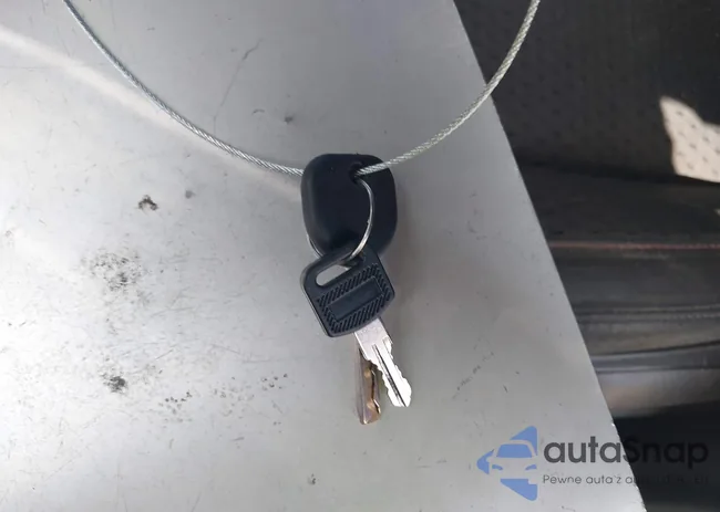 2GKALMEK7F6436524: 44117823