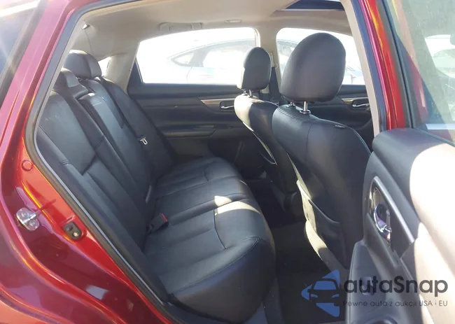 1N4AL3AP6DC102373: 44117862