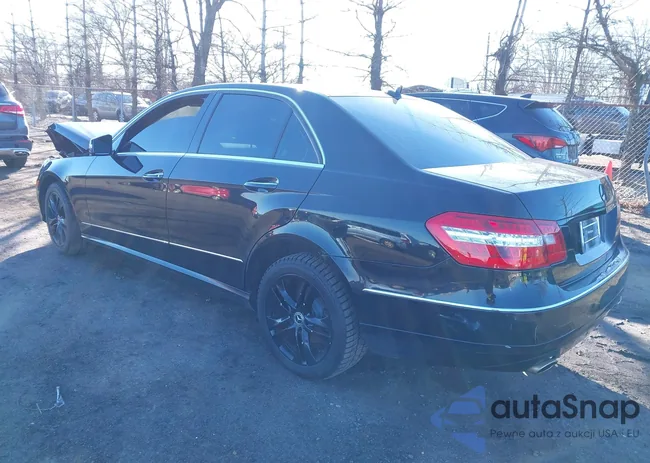 WDDHF8HB8AA084463: 44117898