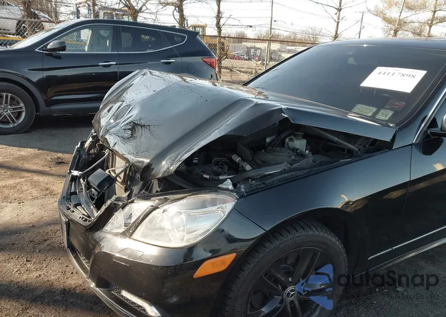 WDDHF8HB8AA084463: 44117898