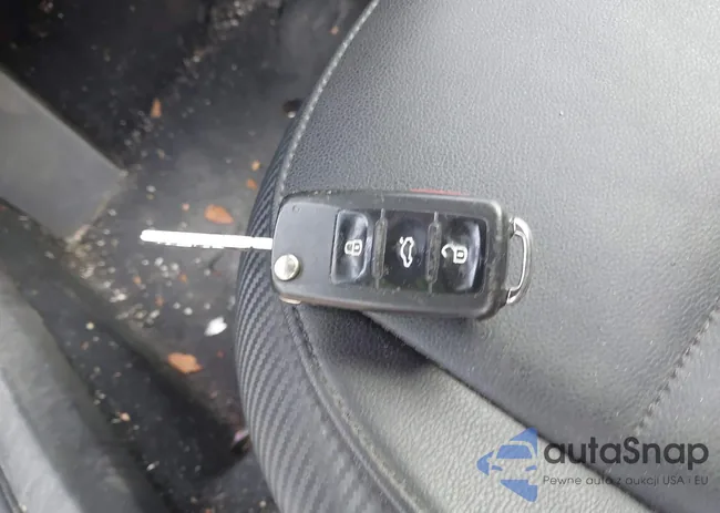 3VW5P7AT6DM800417: 44117906