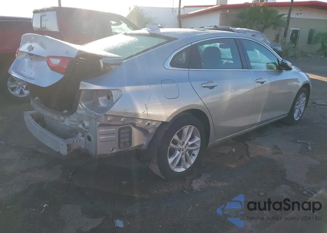 1G1ZD5ST5JF121646: 44117924