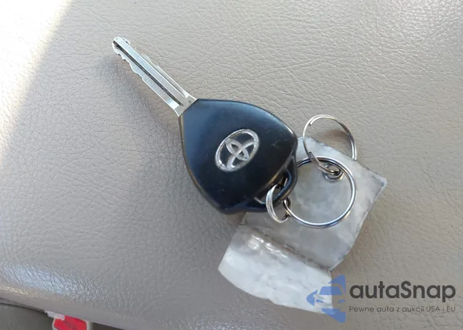 4T1BK36B98U309933: 44117943