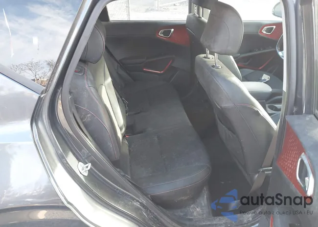 KNDJ53AF9L7107439: 44117952