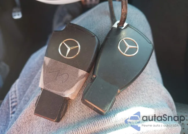 WDBPJ74JX6A047254: 44117991