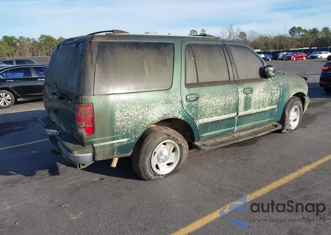 1FMRU17L8XLB52128: 44118076