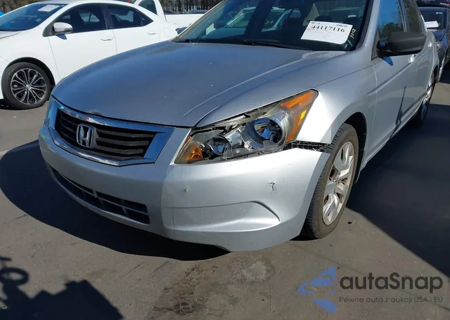 1HGCP26839A068075: 44117116