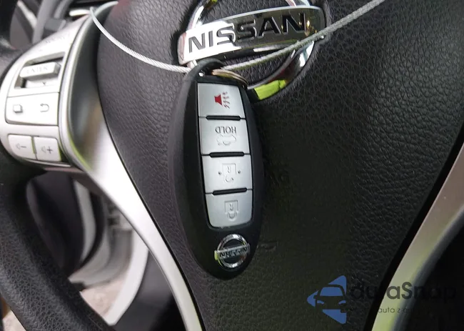 1N4AL3AP8HN337402: 44117122