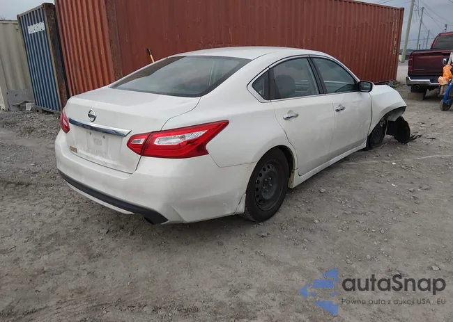 1N4AL3AP8HN337402: 44117122