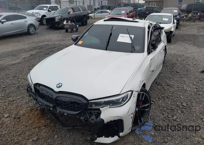 3MW5U9J04M8B93050: 44117133