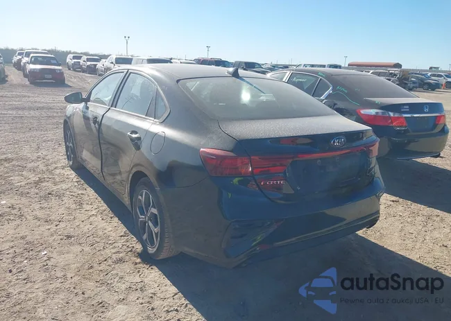 3KPF24AD9ME274131: 44117155