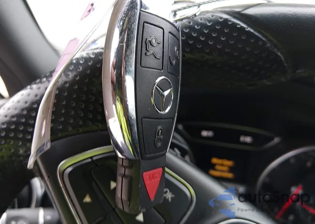 WDCTG4EB5KU007414: 44117198