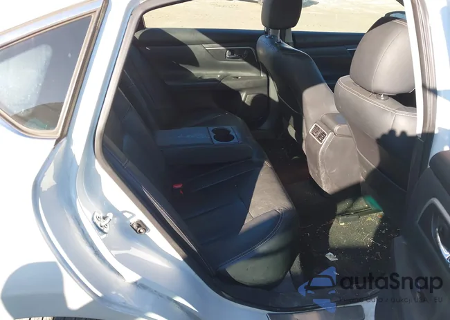 1N4AL3AP7GC209355: 44117218