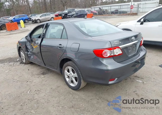 2T1BU4EE9DC118004: 44117220