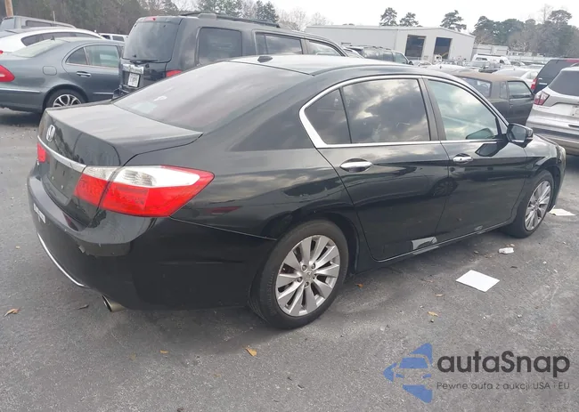 1HGCR2F87DA263065: 44117240