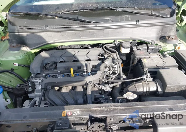 KMHRC8A34RU336905: 44117312