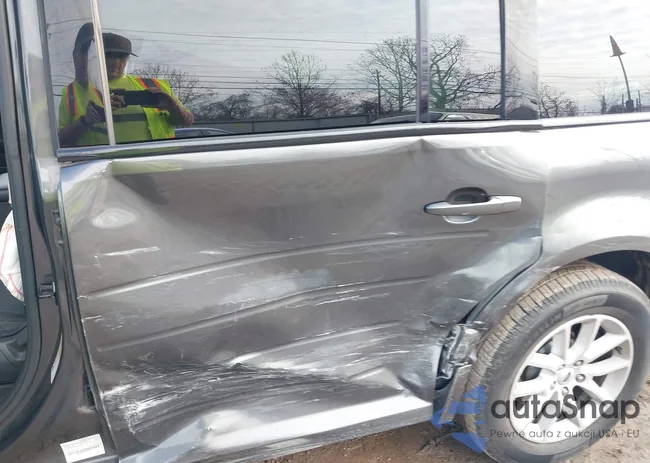 2FMGK5B81JBA12565: 44117394