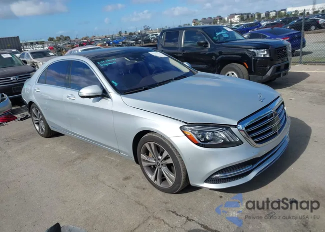 WDDUG8DB1KA453733: 44117404