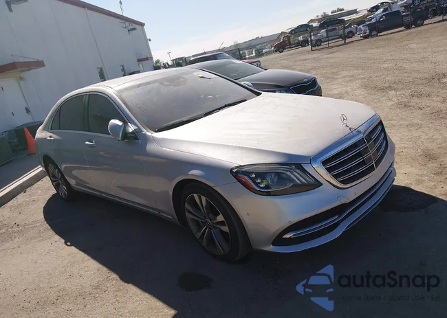 WDDUG8DB1KA453733: 44117404