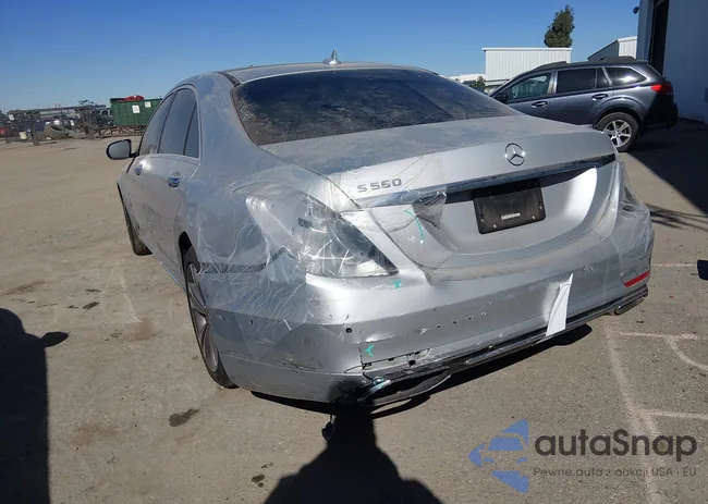 WDDUG8DB1KA453733: 44117404