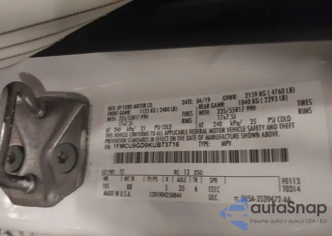1FMCU9GD9KUB73716: 44117408